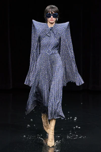 Look 81